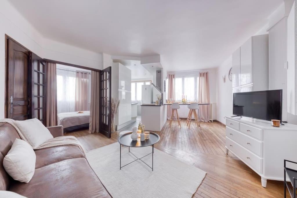 Le Versaillais Gare/Chateau/Wifi/Netflix Versailles Bagian luar foto