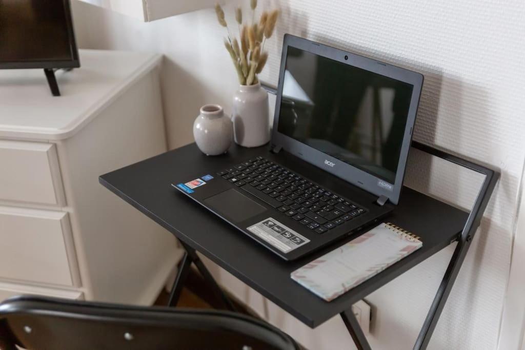 Le Versaillais Gare/Chateau/Wifi/Netflix Versailles Bagian luar foto
